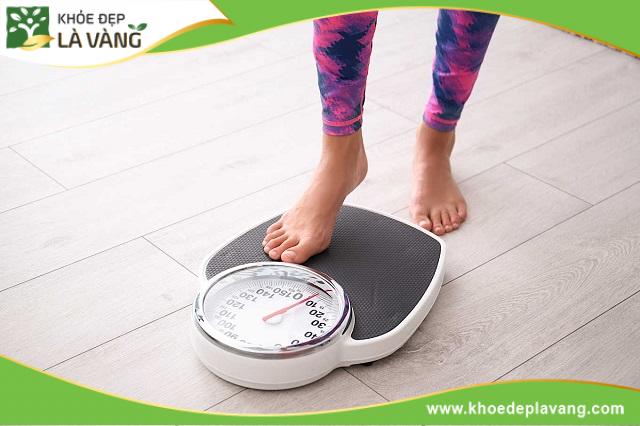 Cao 1m56 nặng bao nhiêu kg là vừa đẹp cho cả nam và nữ?