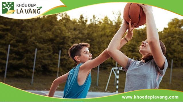 Bóng rổ là môn thể thao tăng chiều cao rất phổ biến tại Mỹ