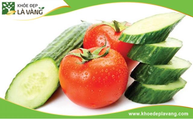 Dưa leo và cà chua dưỡng trắng da hiệu quả