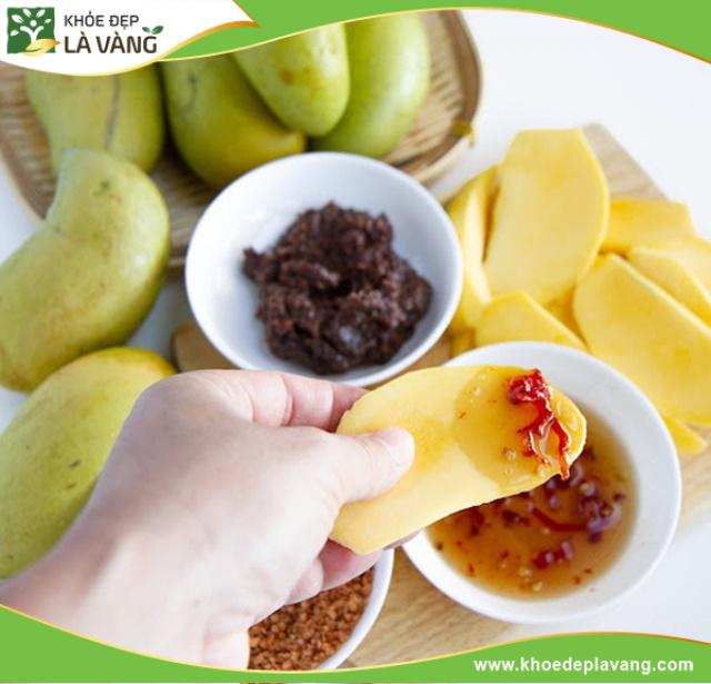 Ăn xoài chín hay xoài xanh đều không khiến bạn bị nổi mụn